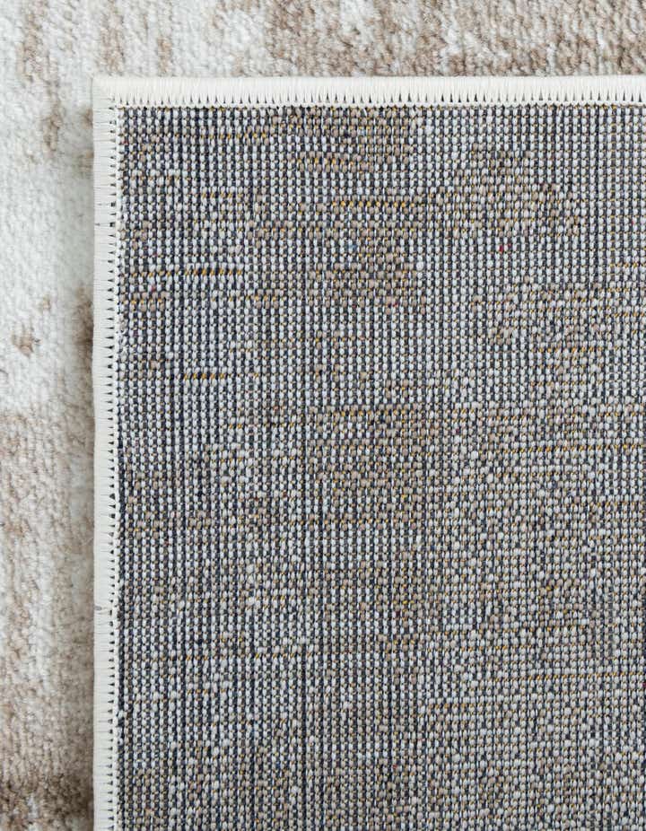 7' x 10' Laguna Rug