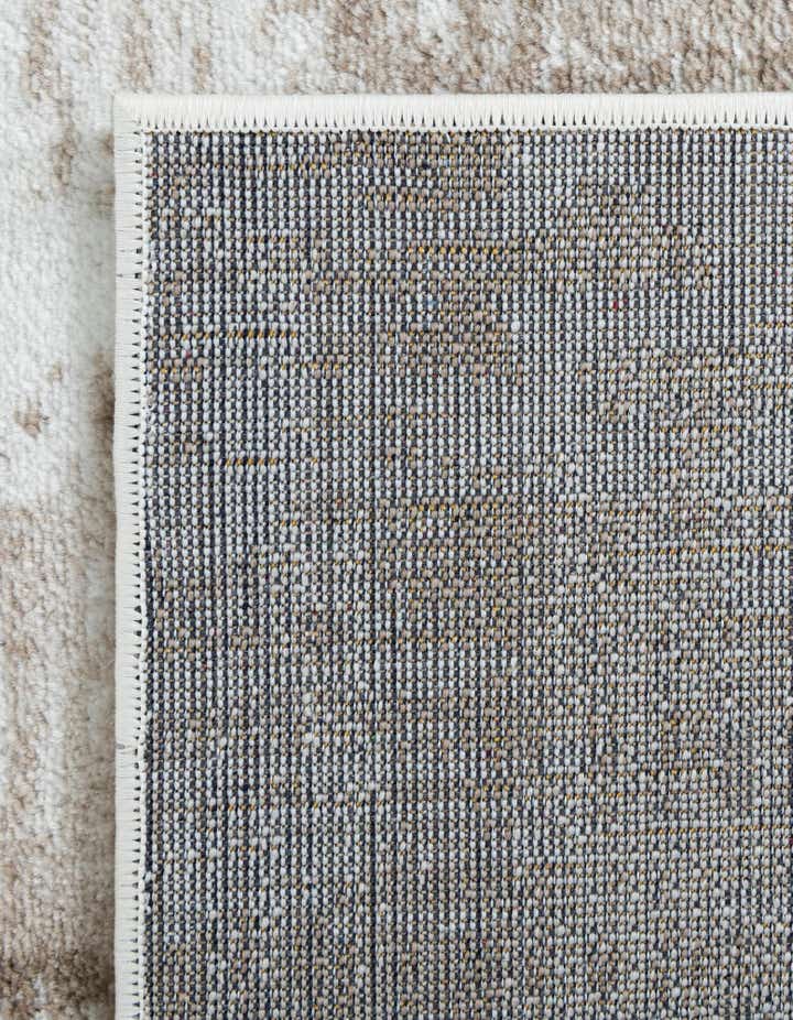 7' x 10' Laguna Rug