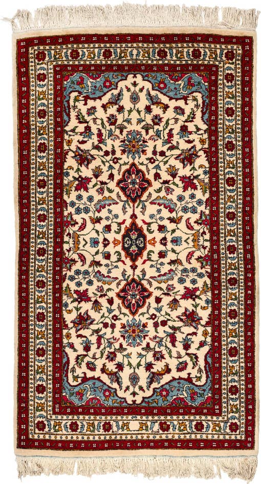 Detail image of 3' 2 x 5' 6 Hand Knotted Lahour Wool Rug