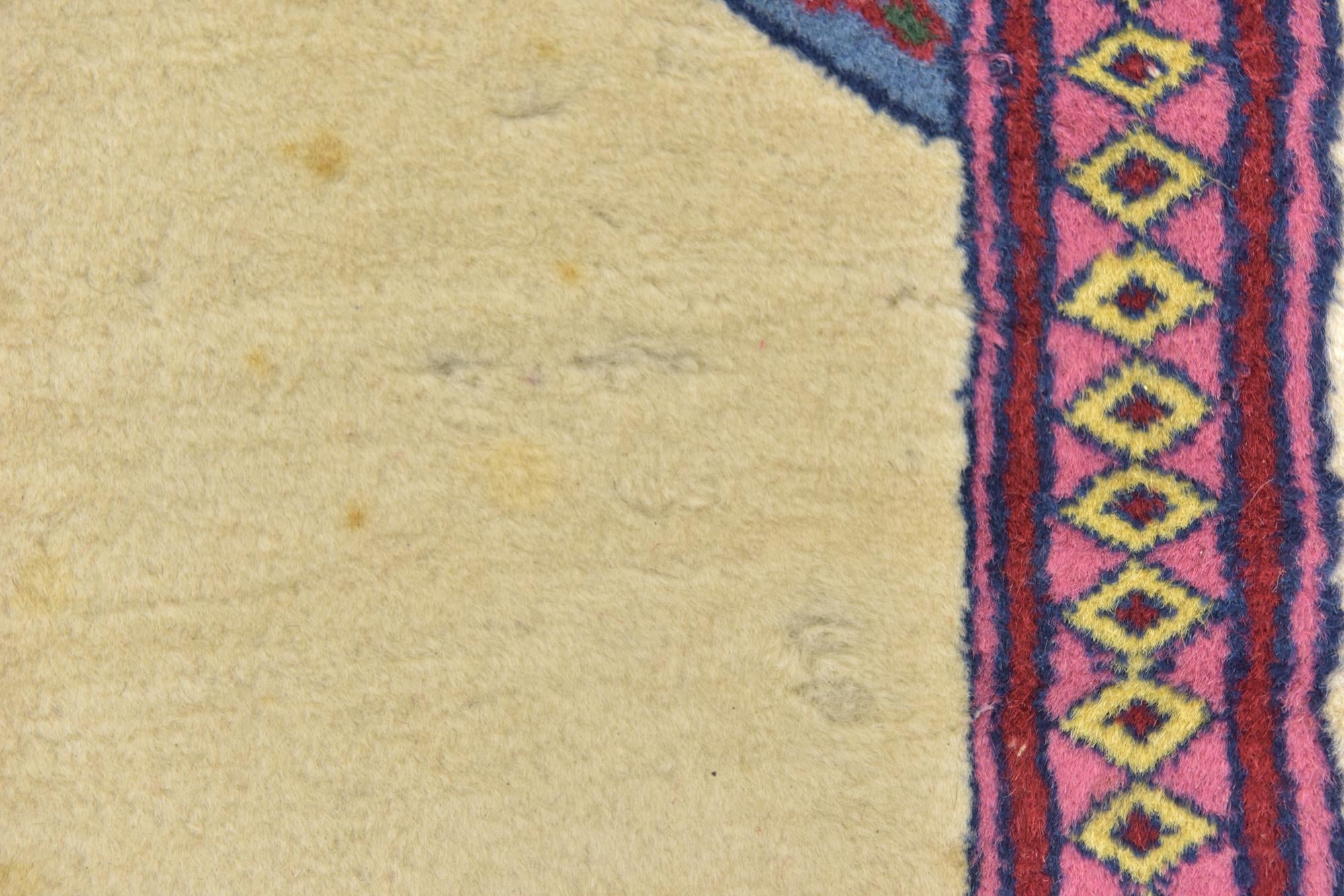 4' x 5' 10 Hand Knotted Lahour Oriental Wool Rug
