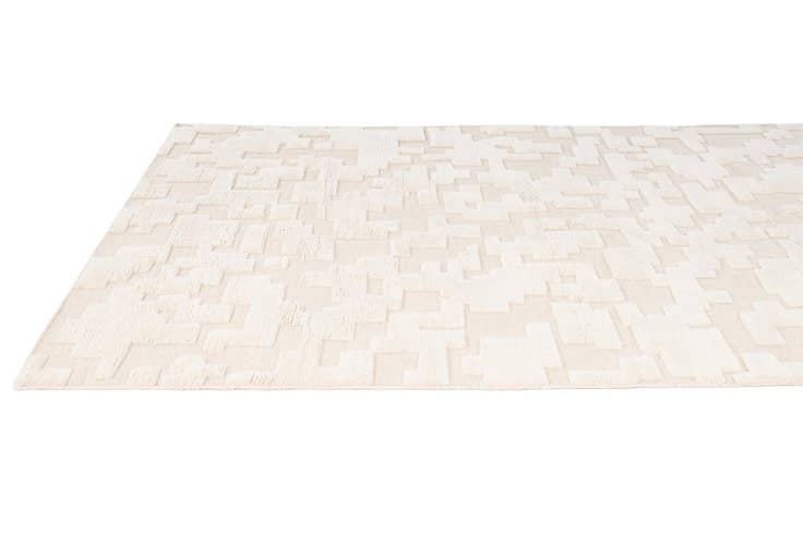 Detail image of 5' 2 x 8' 2 Hand Knotted Lana New Zealand Wool Rug