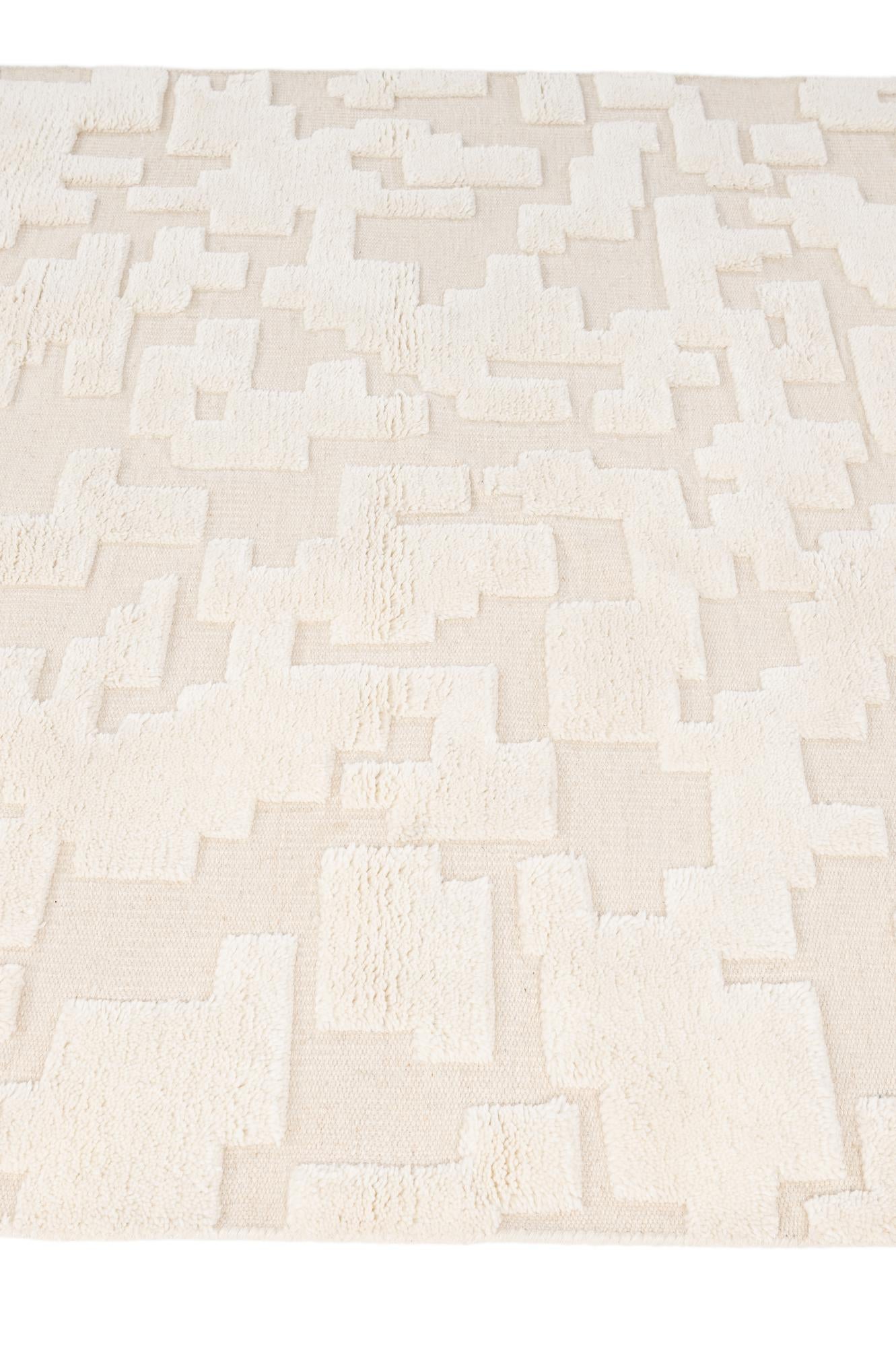 5' 2 x 8' 2 Hand Knotted Lana New Zealand Wool Rug