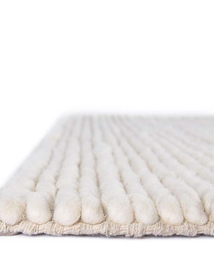 5' 1 x 8' Hand Woven Lana New Zealand Wool Rug