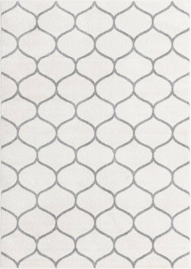 Detail image of 7' x 10' Lattice Frieze Rug