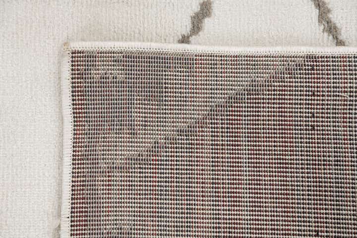 5' 3 x 7' 7 Lattice Rug