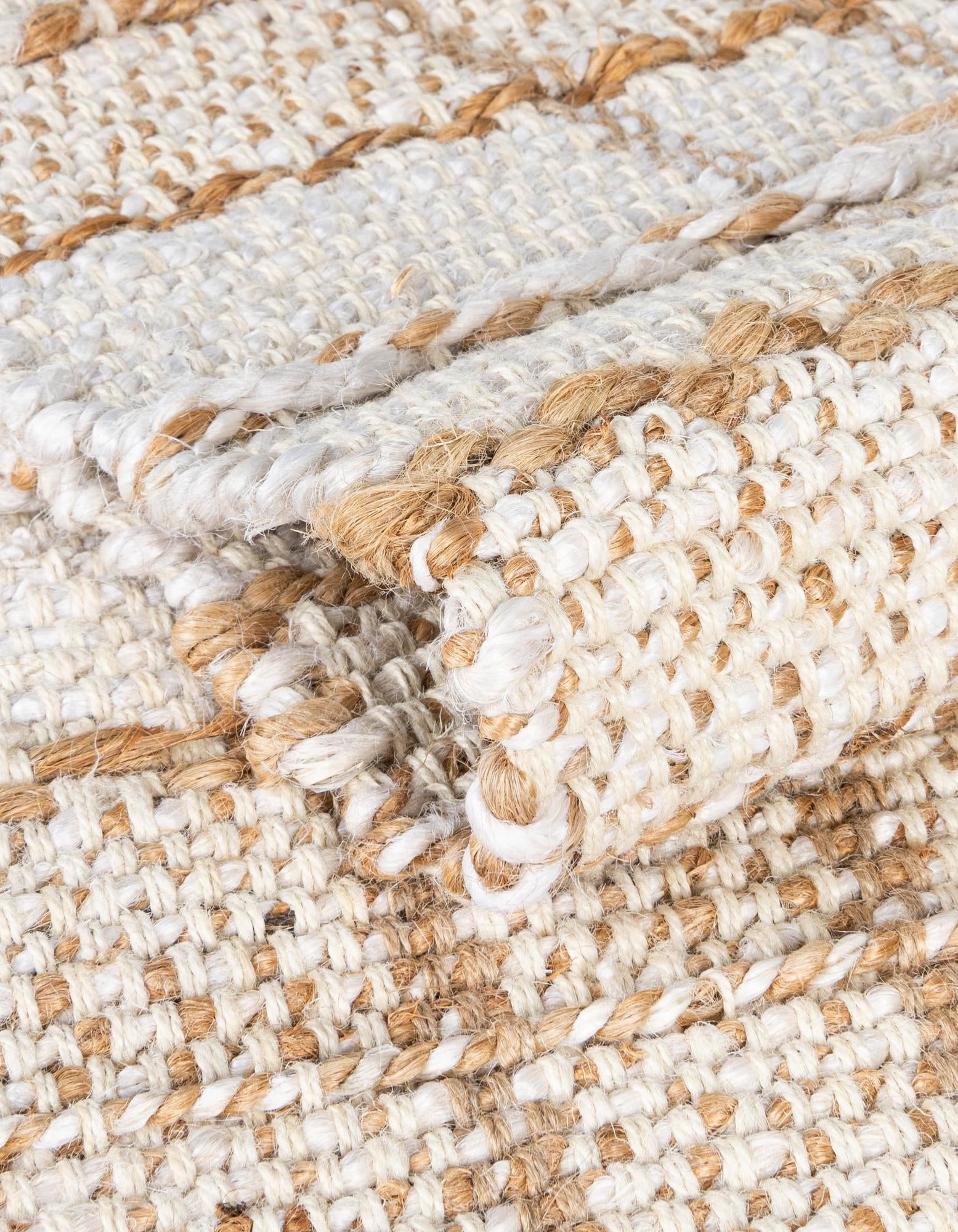 9' x 12' Hand Braided Laurel Handwoven Jute Rug