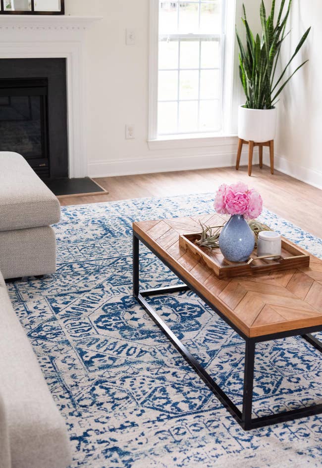 Detail image of 8' x 10' Legacy Rug