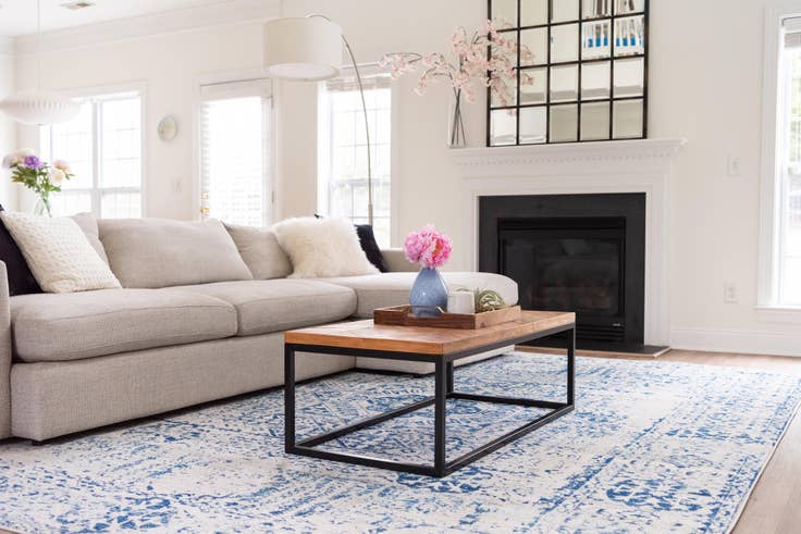 Detail image of 8' x 10' Legacy Rug