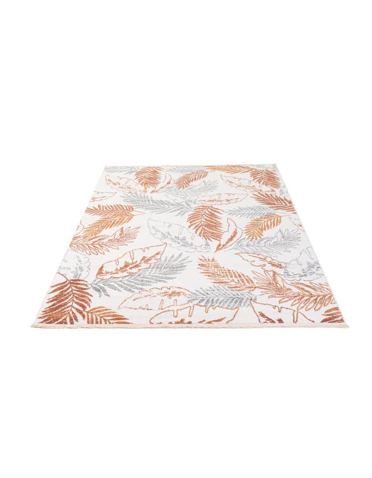 Detail image of 5' 4 x 8' Lola Rug