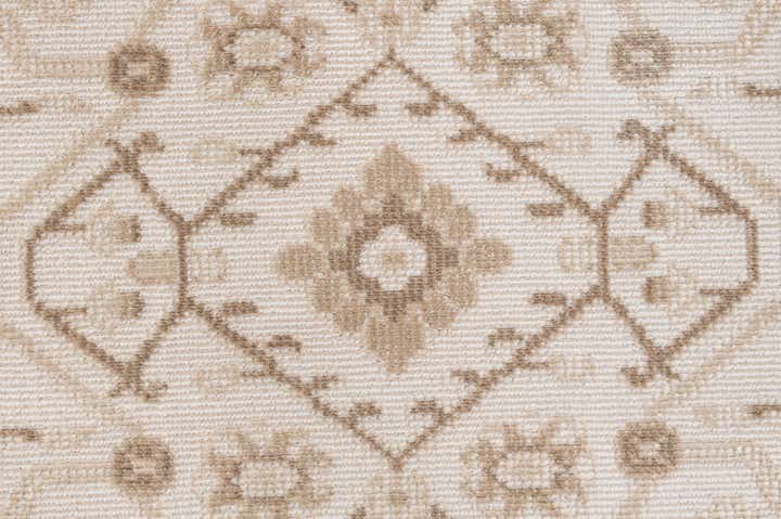 5' 4 x 7' 8 Lola Rug
