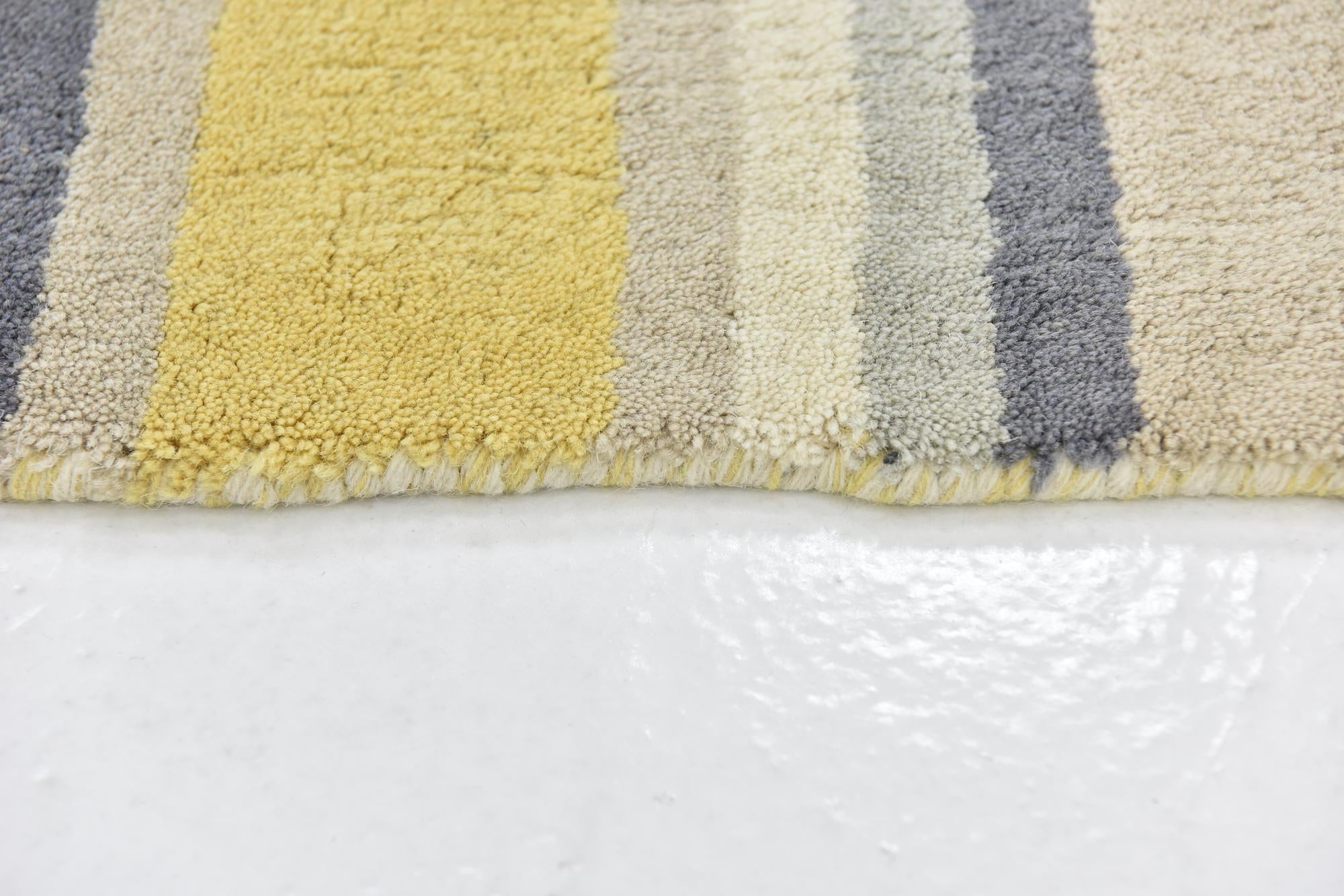 2' 8 x 4' 10 Luna Wool Rug