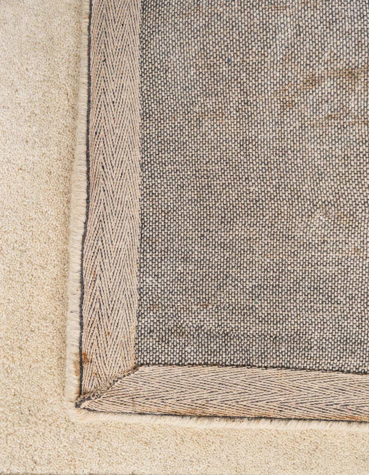 Detail image of 2' 8 x 5' Luna Wool Rug