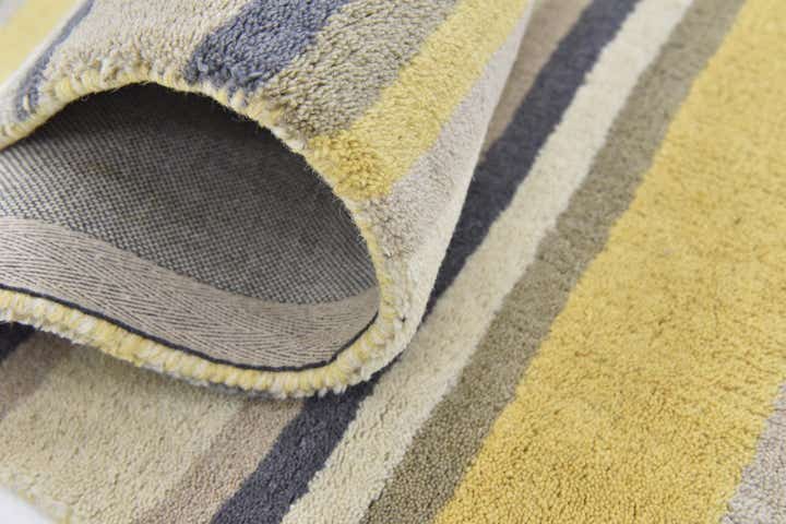 2' 8 x 4' 10 Luna Wool Rug
