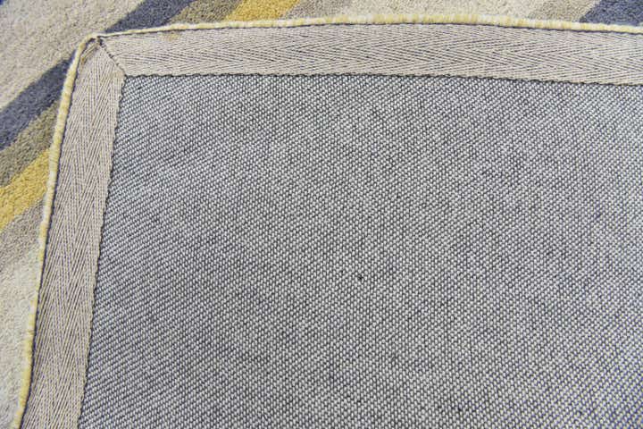 2' 8 x 4' 10 Luna Wool Rug