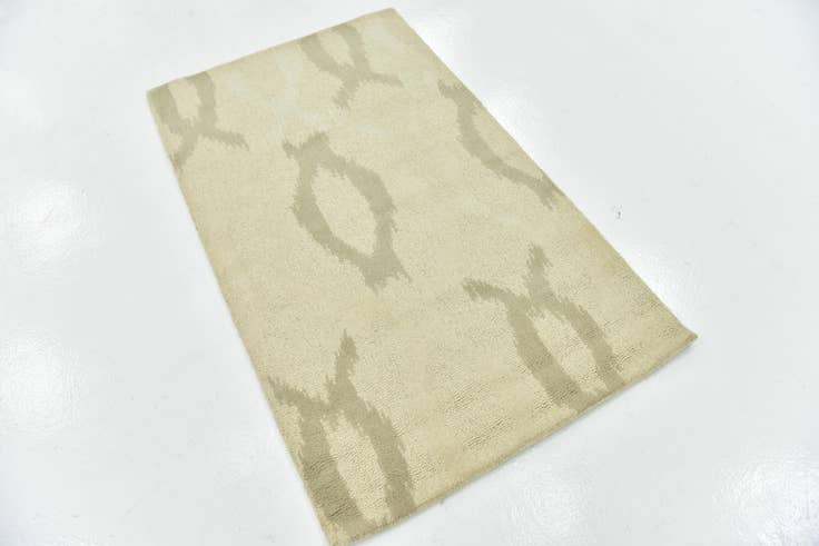 Detail image of 3' x 5' Luna Wool Rug
