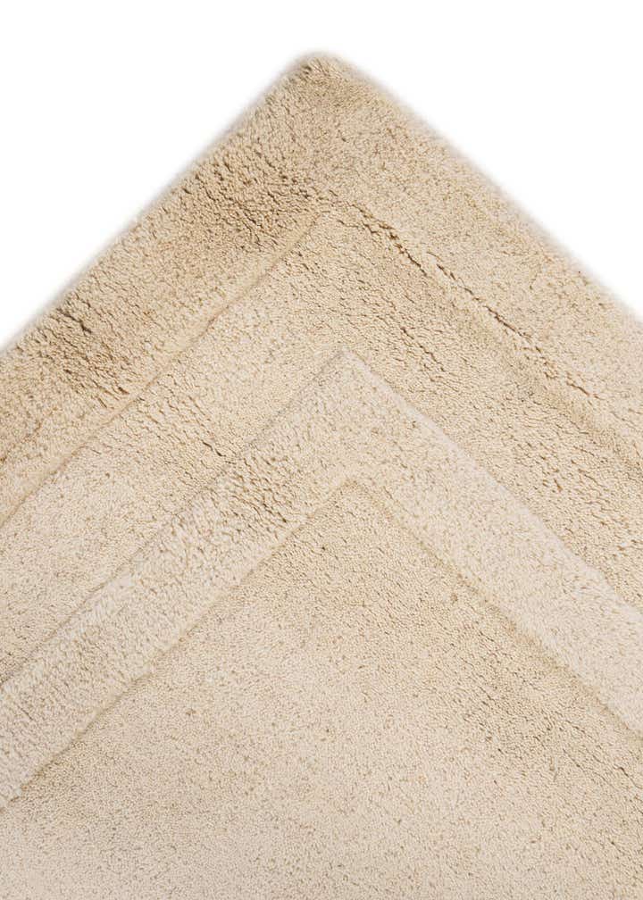 2' 9 x 5' Luna Wool Rug