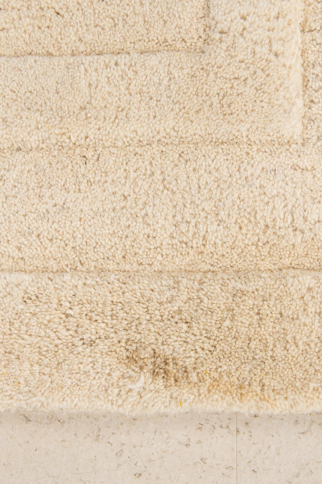 2' 8 x 4' 10 Luna Wool Rug