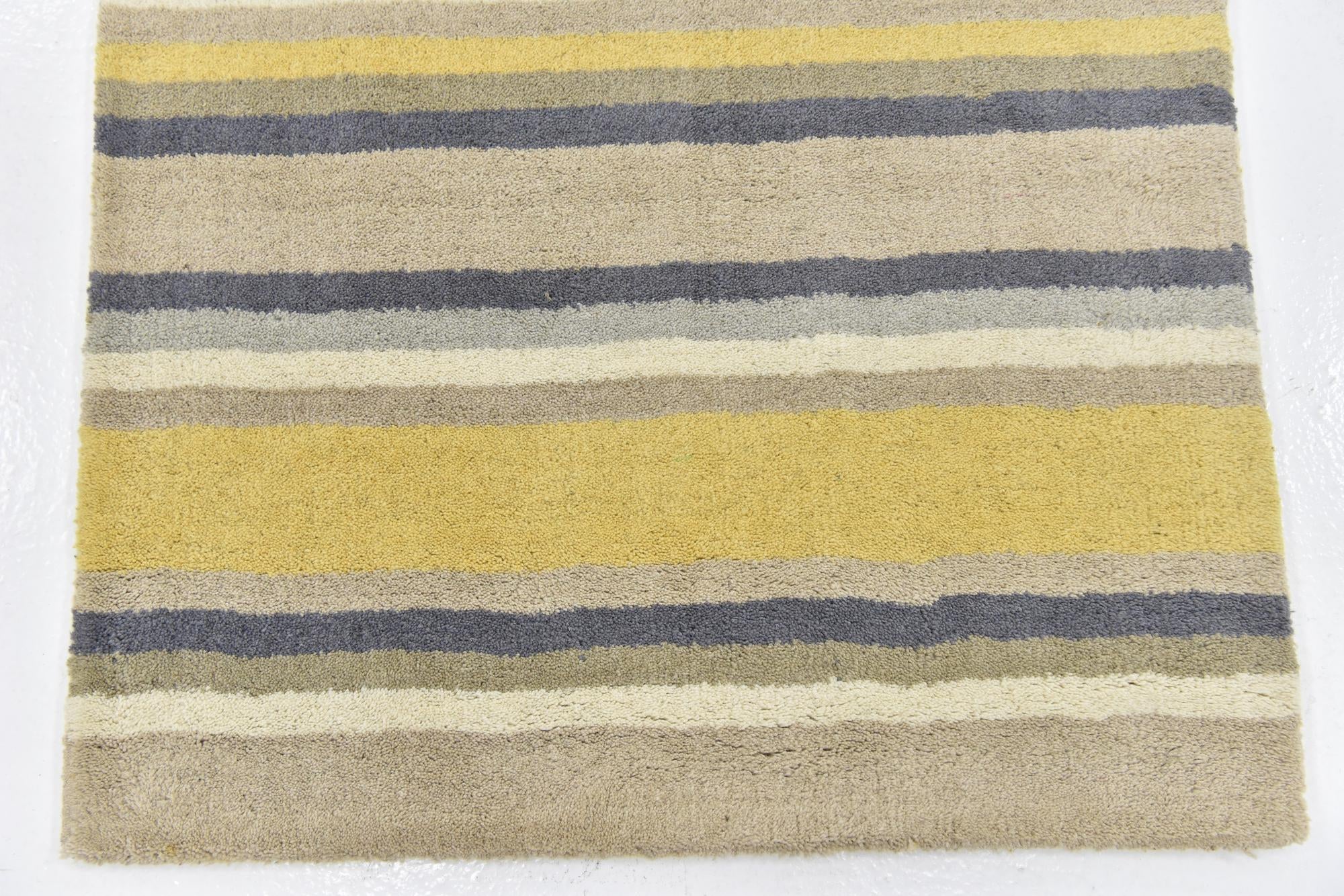 2' 9 x 4' 10 Luna Wool Rug