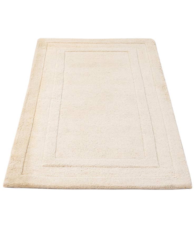 Detail image of 2' 8 x 5' Luna Wool Rug