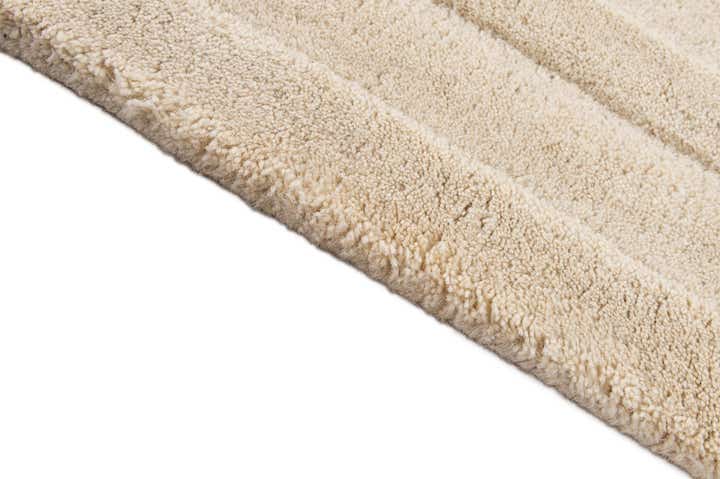 2' 8 x 5' Luna Wool Rug