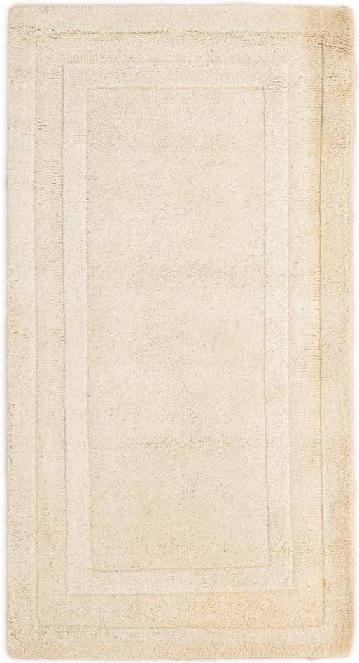 Detail image of 2' 8 x 5' Luna Wool Rug