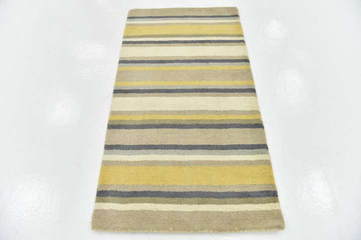 2' 8 x 4' 10 Luna Wool Rug