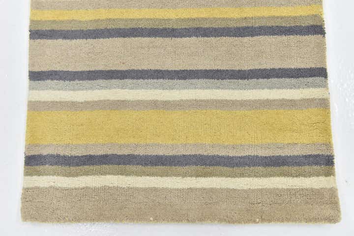 2' 8 x 4' 10 Luna Wool Rug