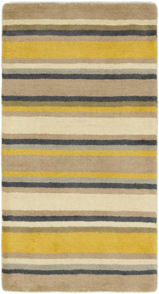 Detail image of 2' 8 x 4' 10 Luna Wool Rug