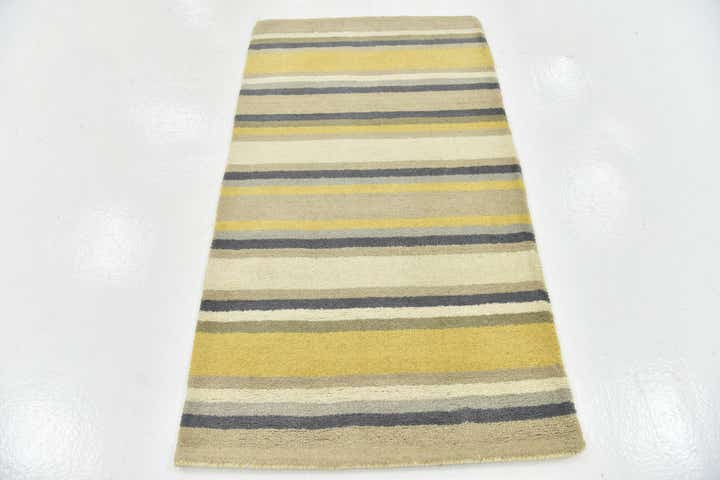 2' 8 x 4' 10 Luna Wool Rug