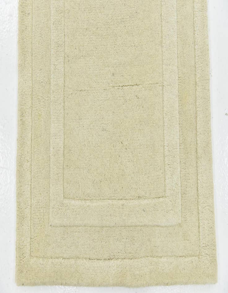 Detail image of 2' 8 x 5' Luna Wool Rug