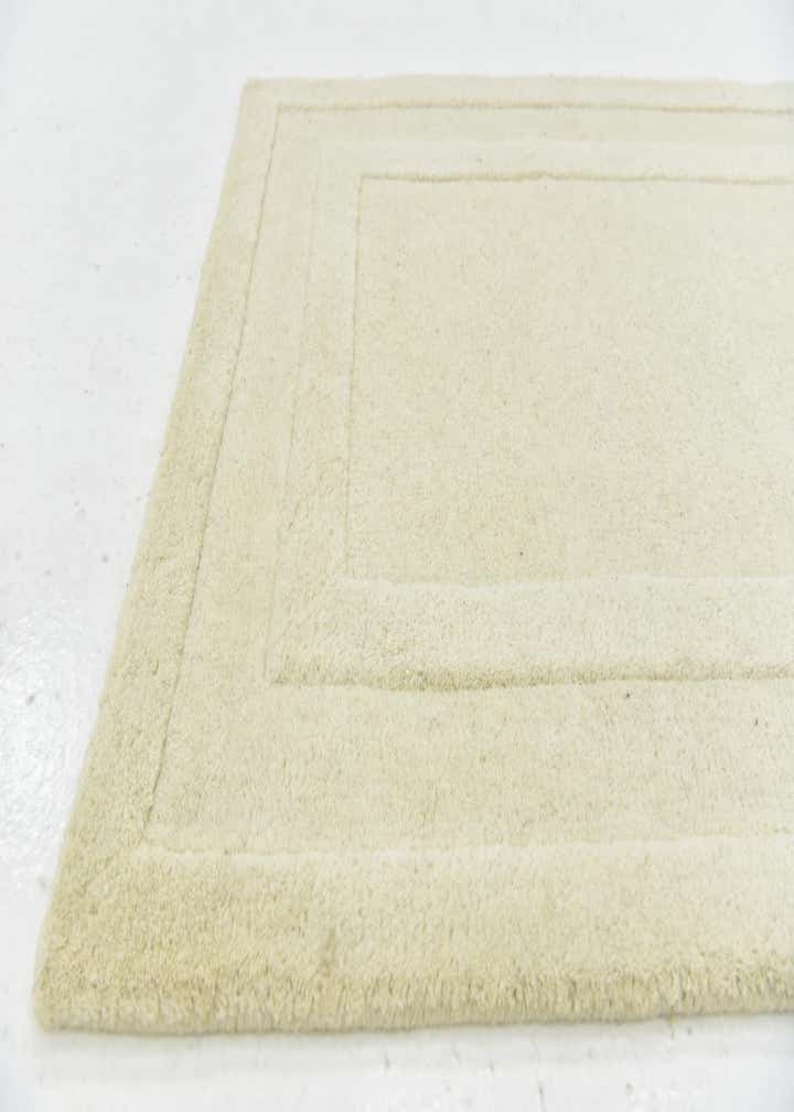2' 8 x 5' Luna Wool Rug
