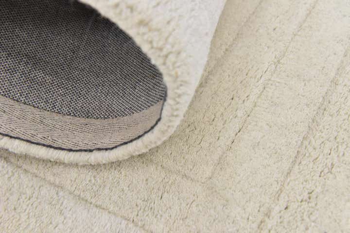 2' 8 x 5' Luna Wool Rug