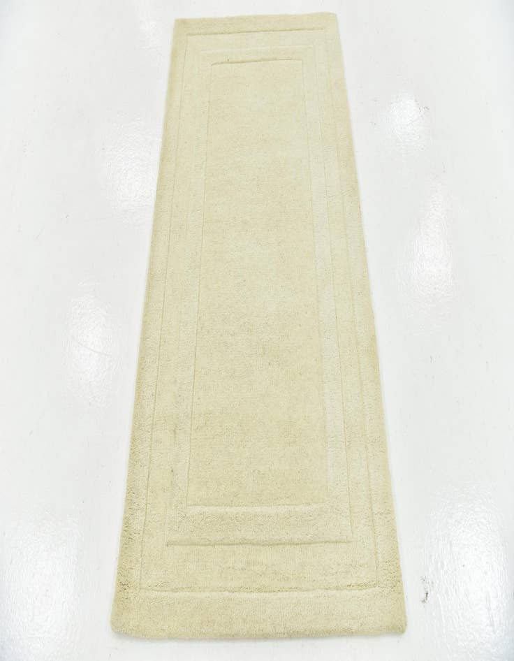 Detail image of 2' 9 x 5' Luna Wool Rug