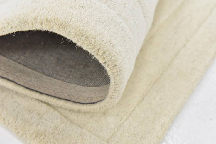 Detail image of 2' 9 x 5' Luna Wool Rug