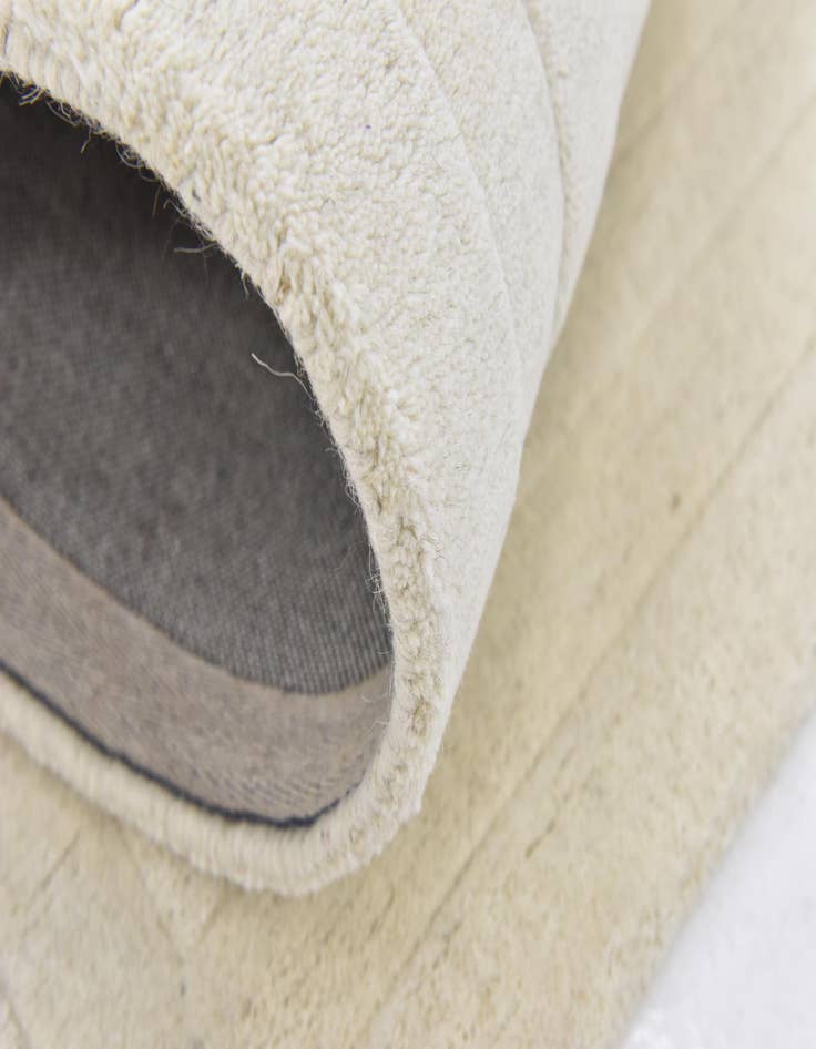 Detail image of 2' 8 x 5' Luna Wool Rug