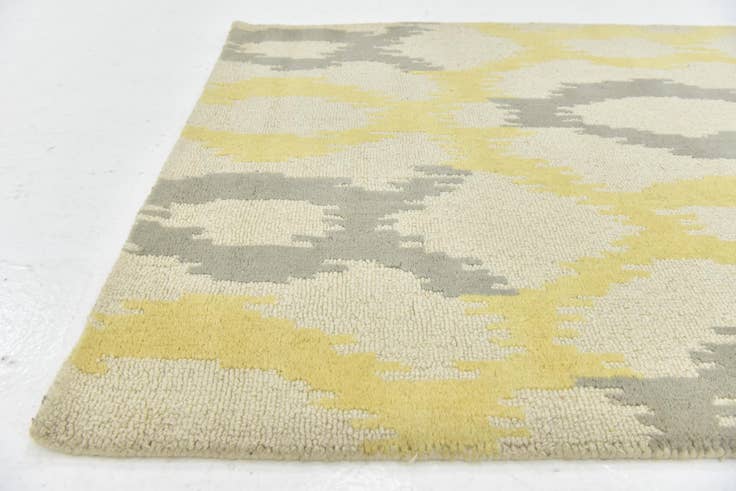 Detail image of 3' 2 x 5' Luna Wool Rug