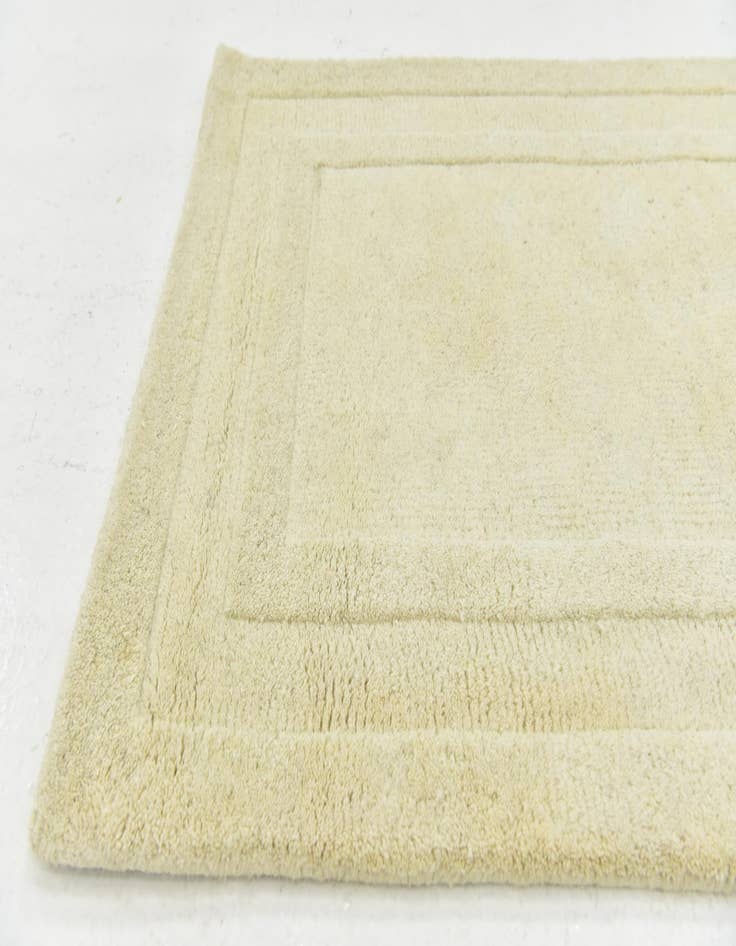 Detail image of 2' 7 x 5' Luna Wool Rug