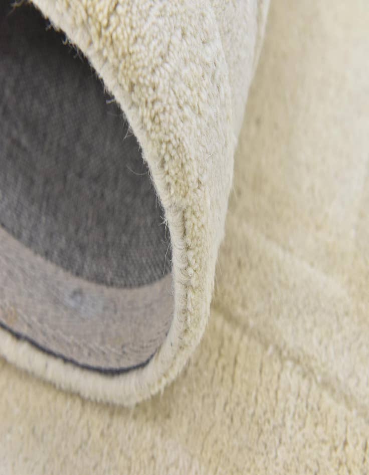 Detail image of 2' 7 x 5' Luna Wool Rug