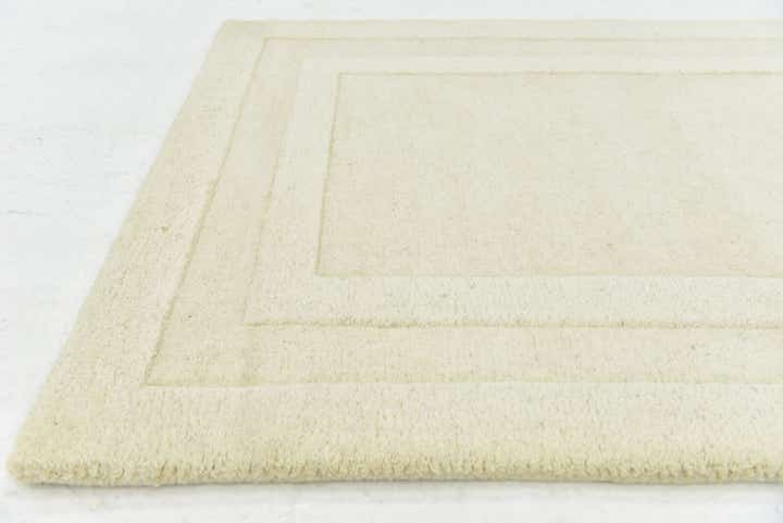 2' 9 x 5' Luna Wool Rug