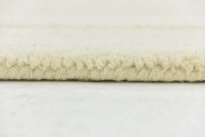 2' 9 x 5' Luna Wool Rug