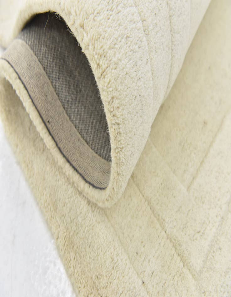 Detail image of 2' 9 x 5' Luna Wool Rug