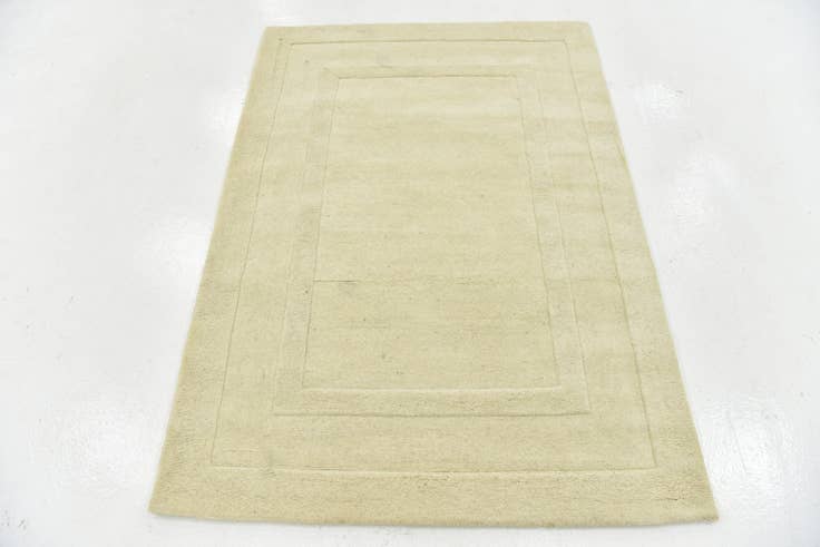 Detail image of 4' x 5' 6 Luna Wool Rug