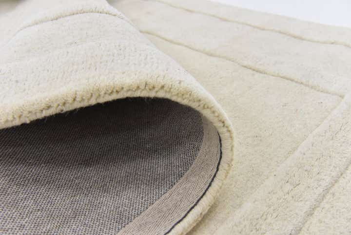 4' x 5' 6 Luna Wool Rug