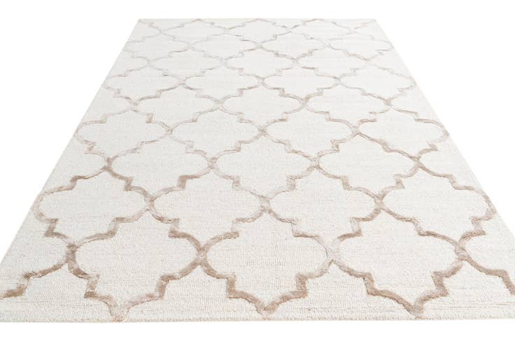 Detail image of 5' x 7' 5 Luna Rug