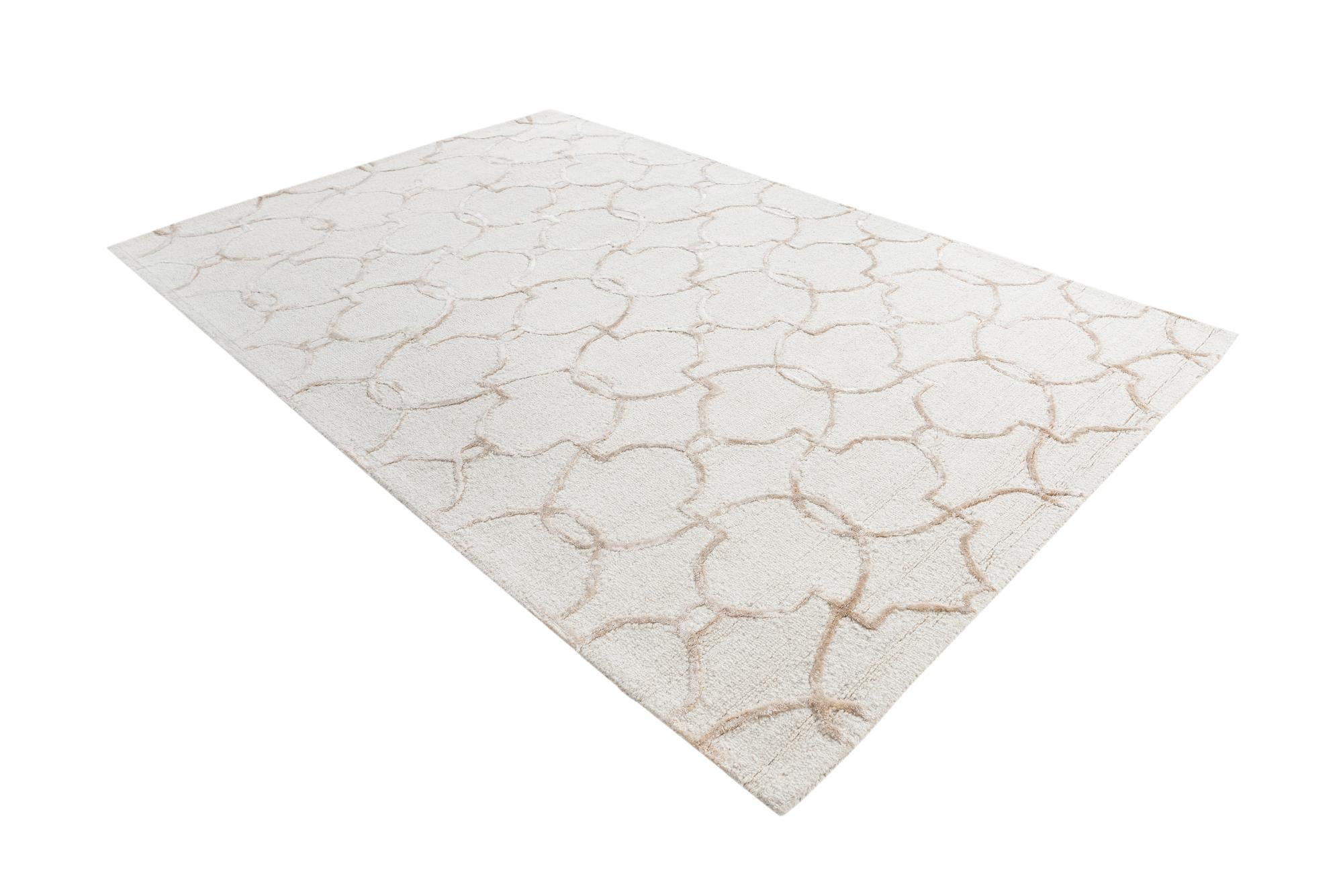 5' 1 x 7' 6 Luna Rug