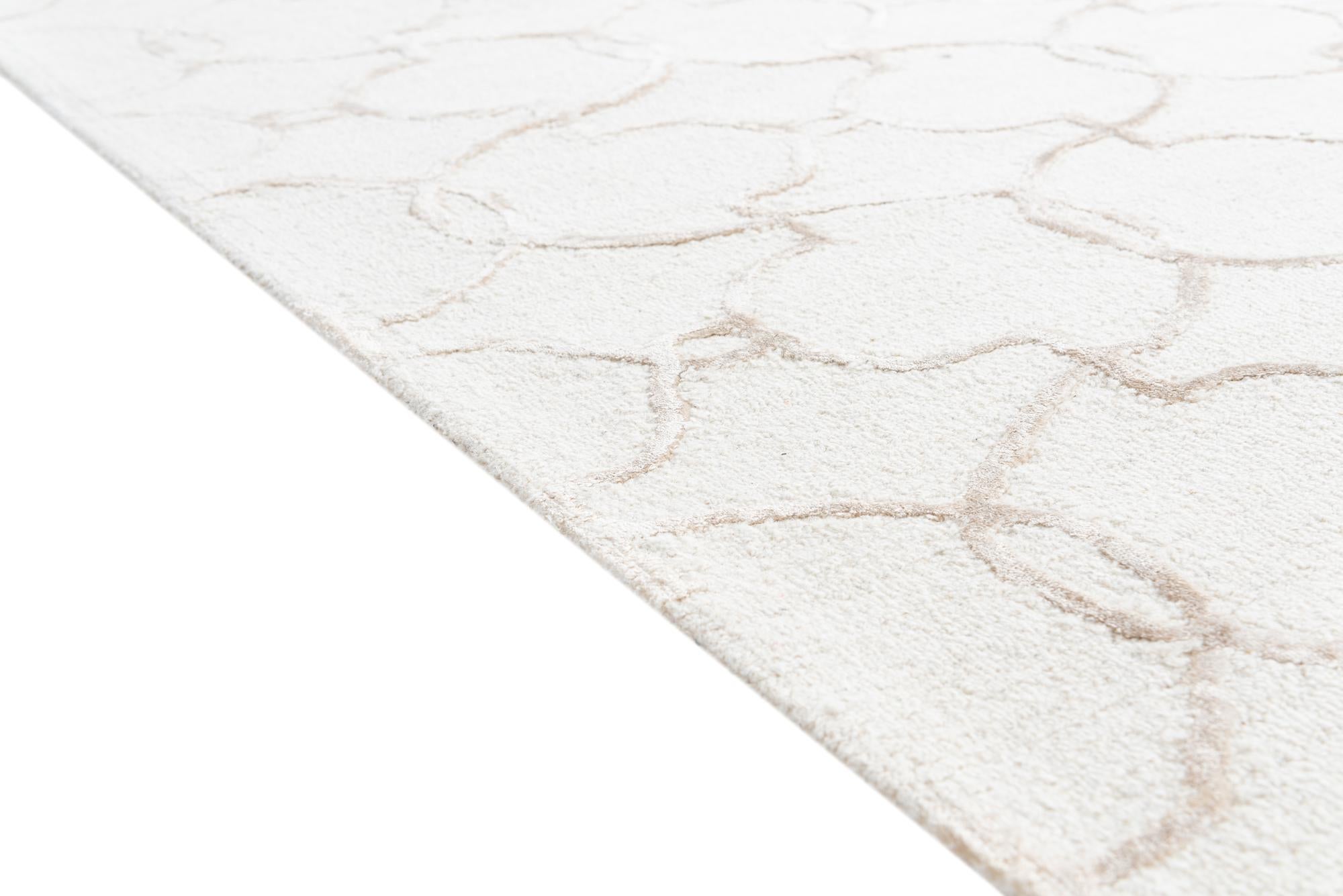 5' 1 x 7' 6 Luna Rug