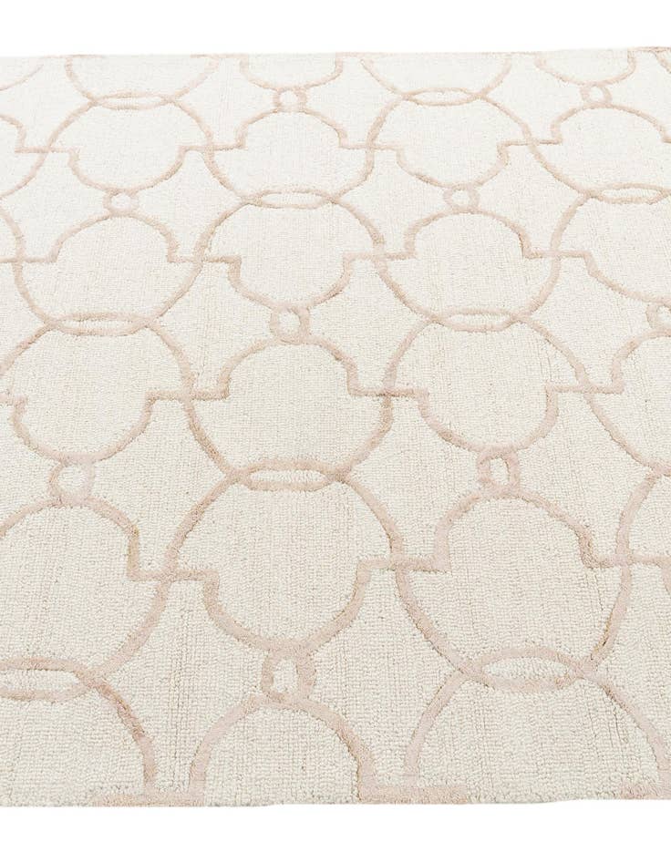 Detail image of 5' 1 x 7' 5 Luna Rug