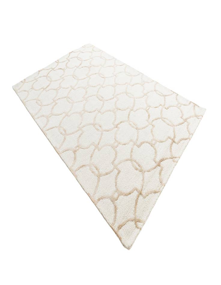 Detail image of 5' 1 x 7' 6 Luna Rug