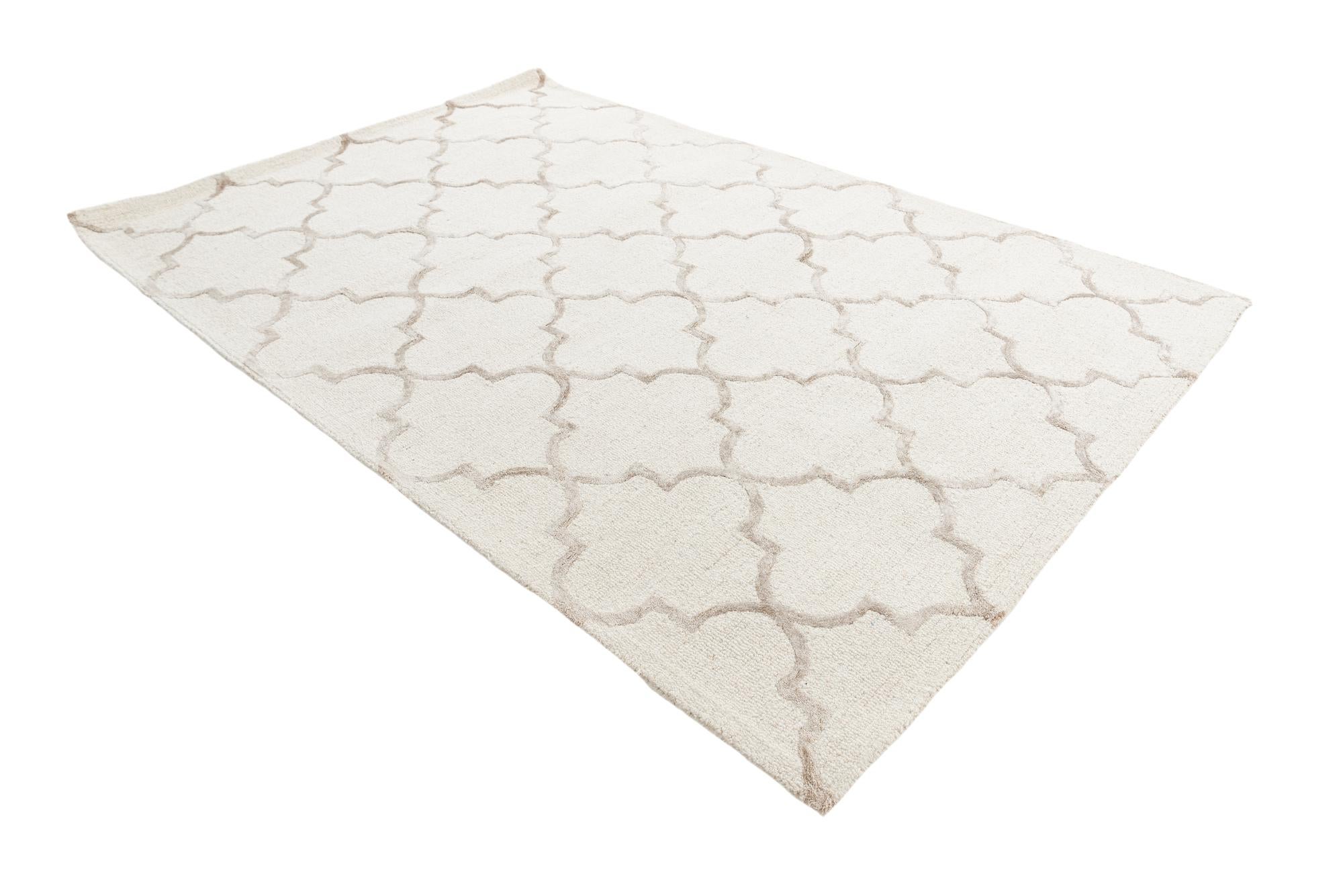 5' x 7' 5 Luna Rug