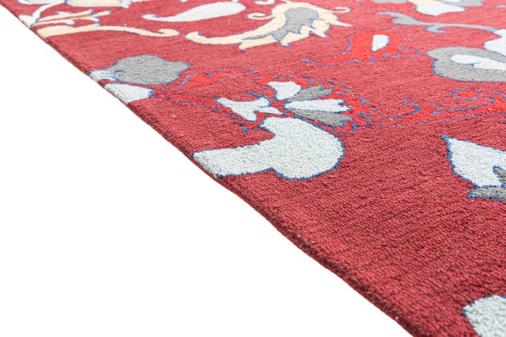 Detail image of 5' x 7' 5 Luna Rug